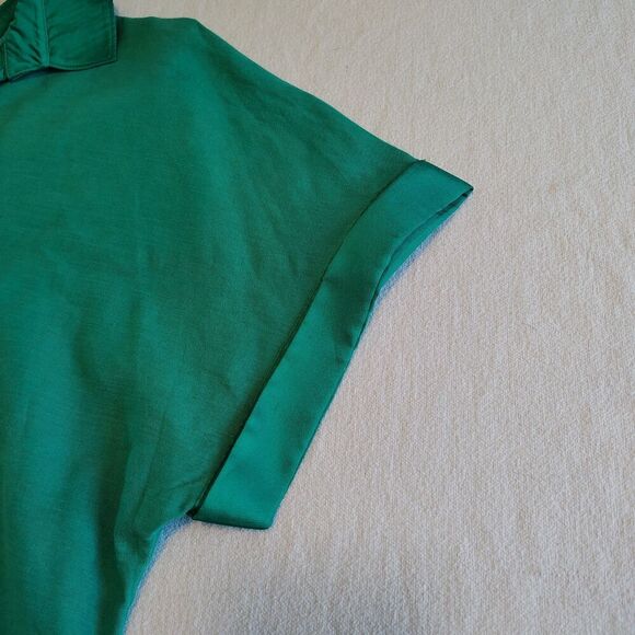 CHICO'S Green Linen Blend Popover Top Satin Trim Mature Lagenlook Beachy Sz 3 XL - Picture 7 of 8